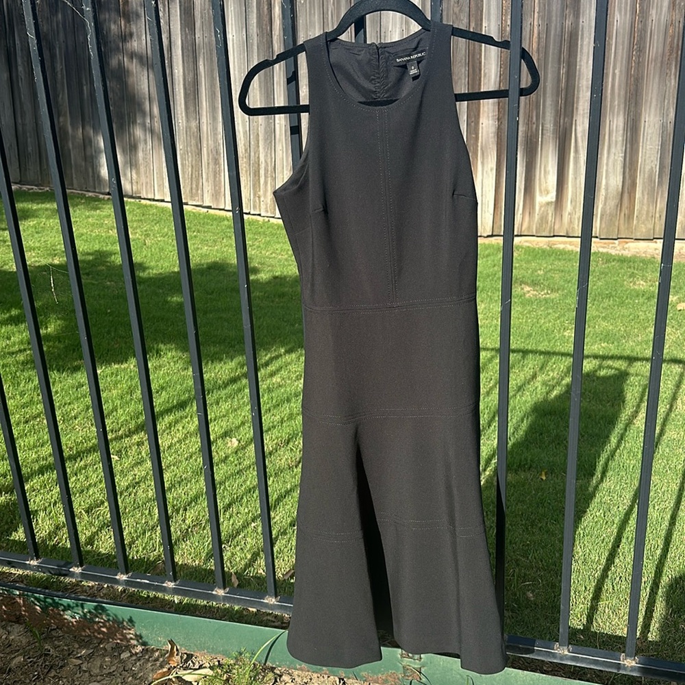 Banana Republic Little Black Dress: Size 2